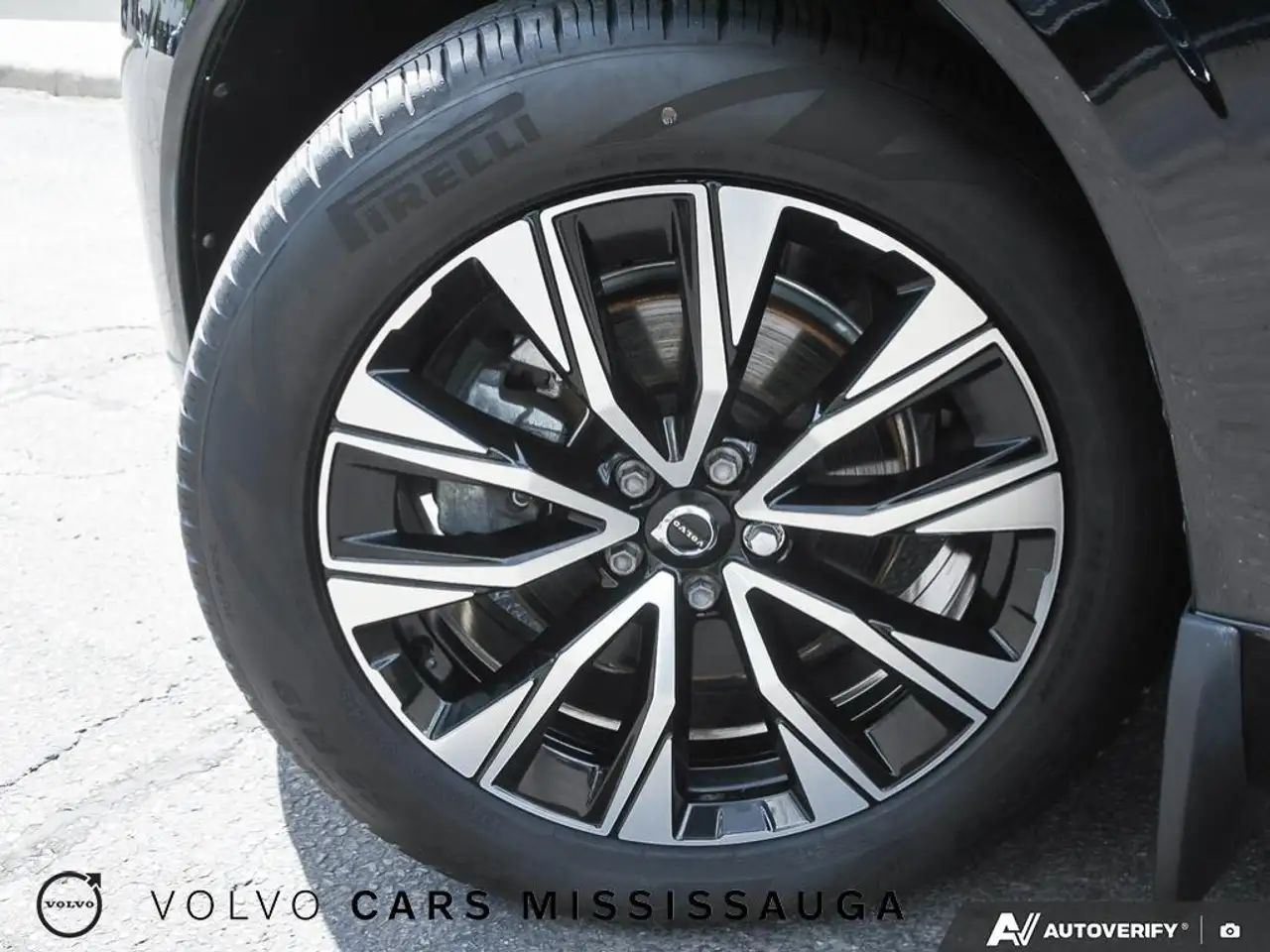 Volvo XC60 снимка Volvo XC60