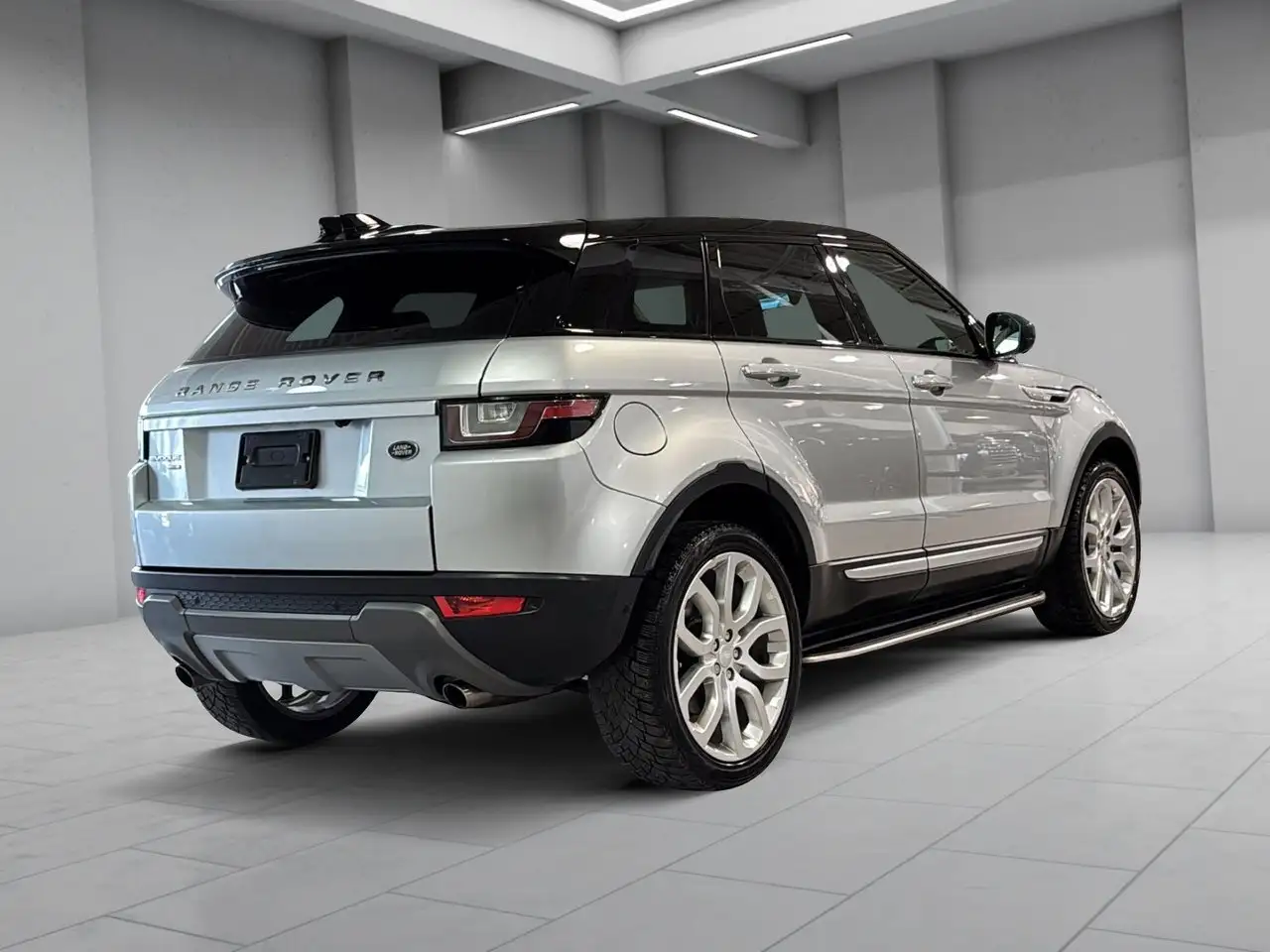 Land Rover Range Rover Evoque снимка Land Rover Range Rover Evoque