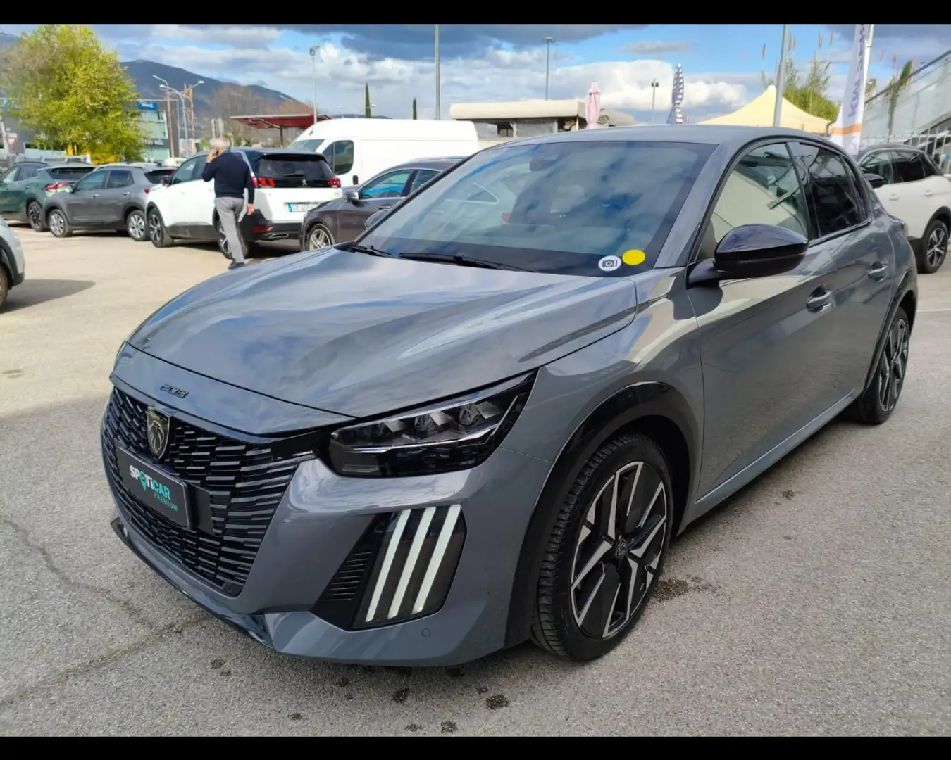 Peugeot 208 1.2 PureTech GT Gris - 1