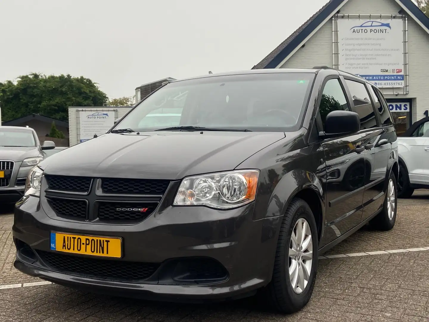 Dodge Grand Caravan 3.6 V6 AUTOMAAT/7-PERS/56600KM/STOW EN GO Grijs - 1