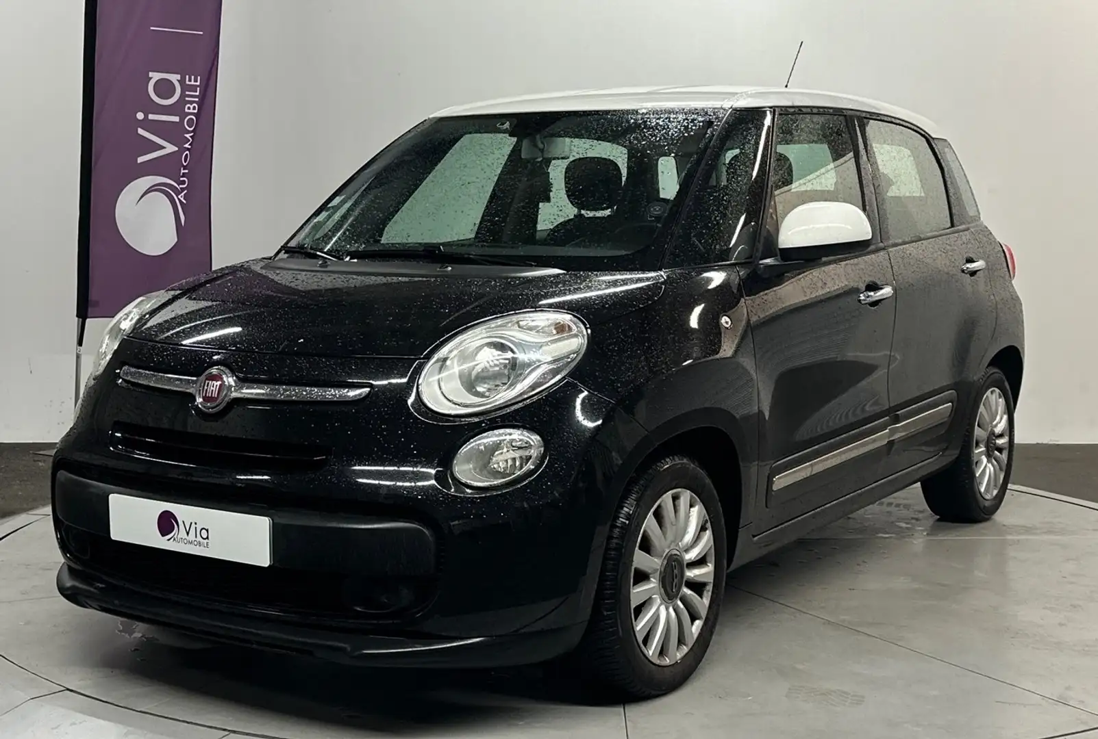 Fiat 500L 1.6 Multijet 16V 105 ch S/S Easy Noir - 1
