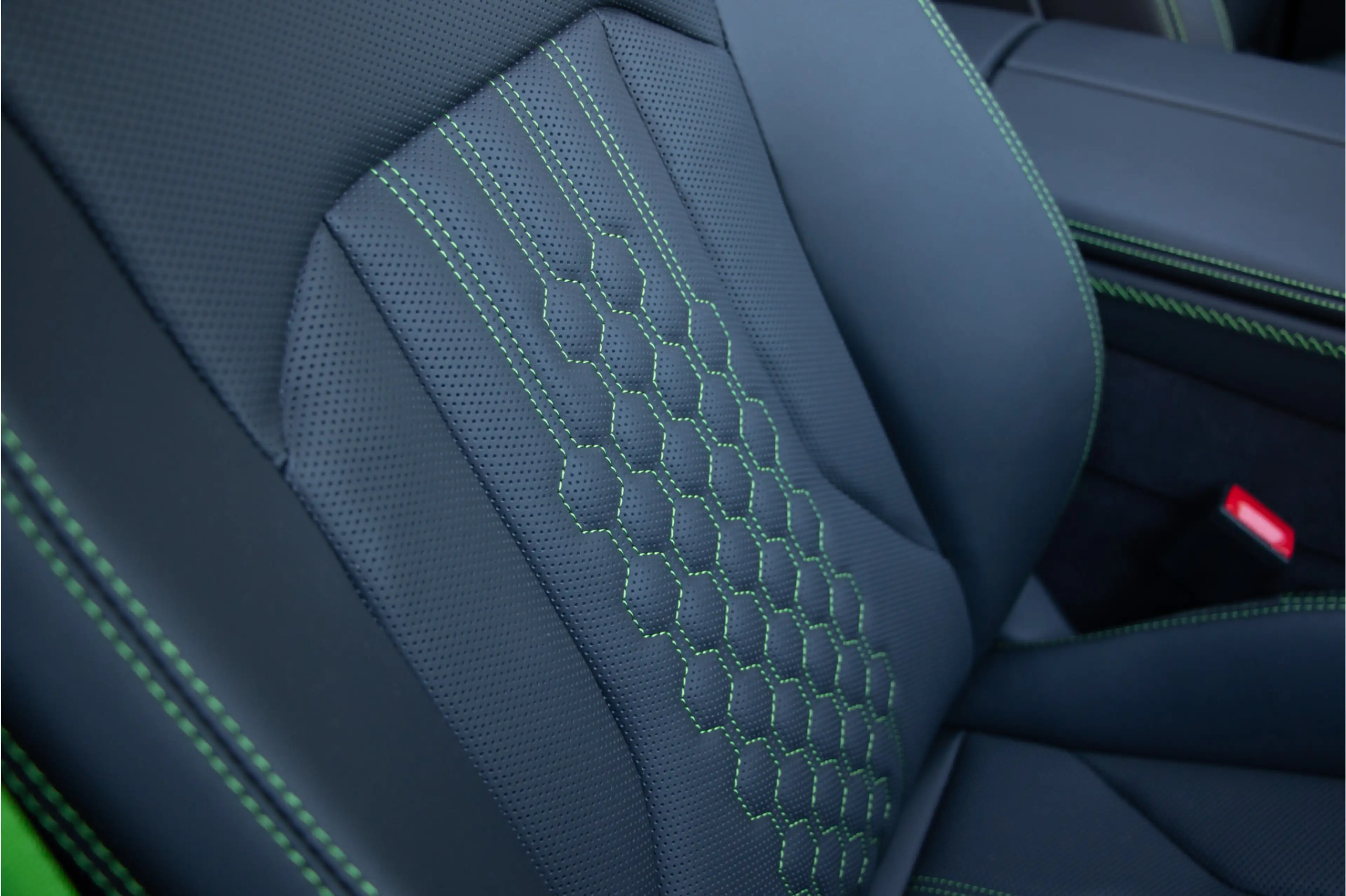 Lamborghini Urus 4.0 V8 Hybrid SE 800PK | B&O+ | Pano | Anima | Cer — photo 15