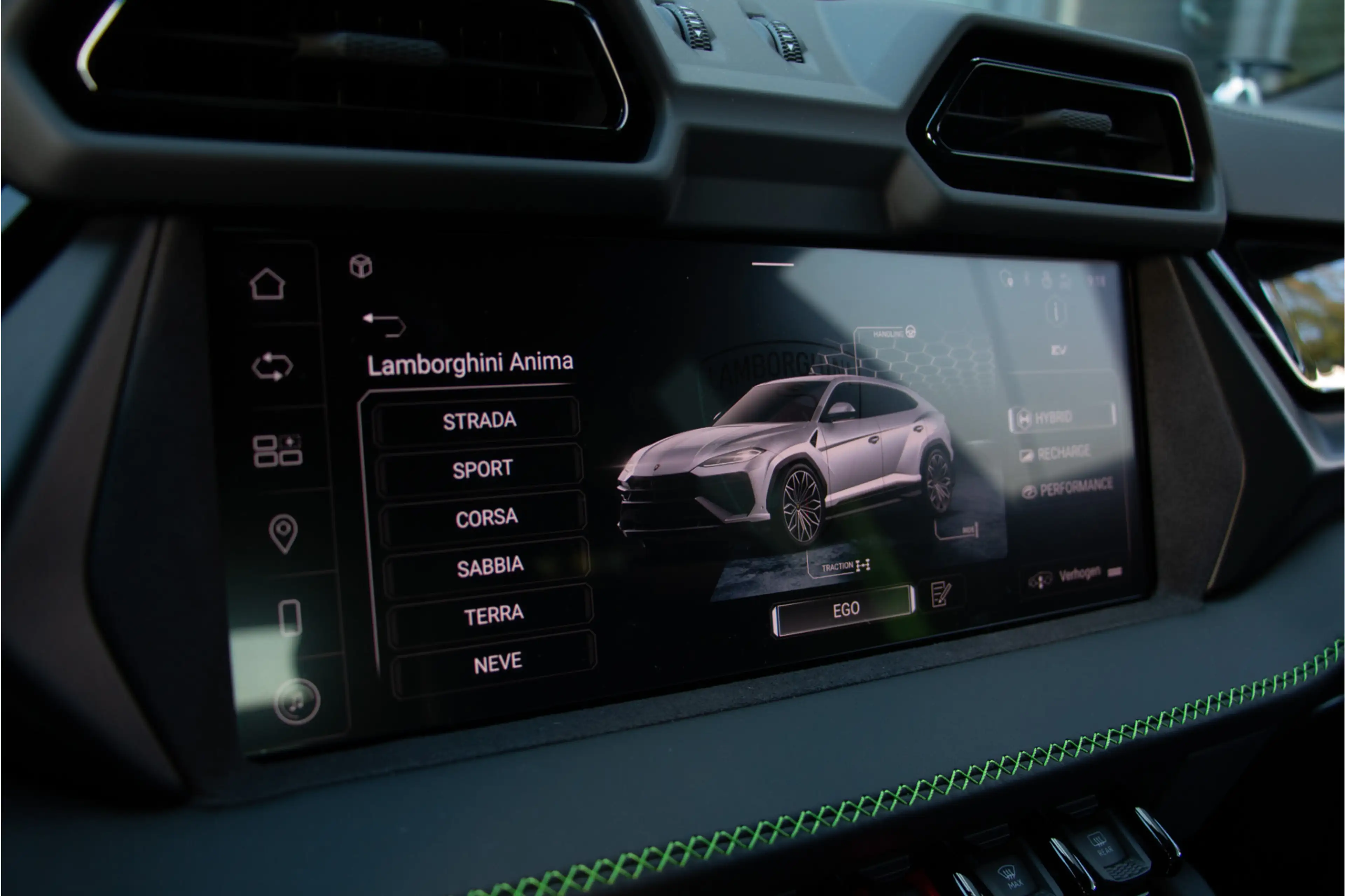 Lamborghini Urus 4.0 V8 Hybrid SE 800PK | B&O+ | Pano | Anima | Cer — photo 13