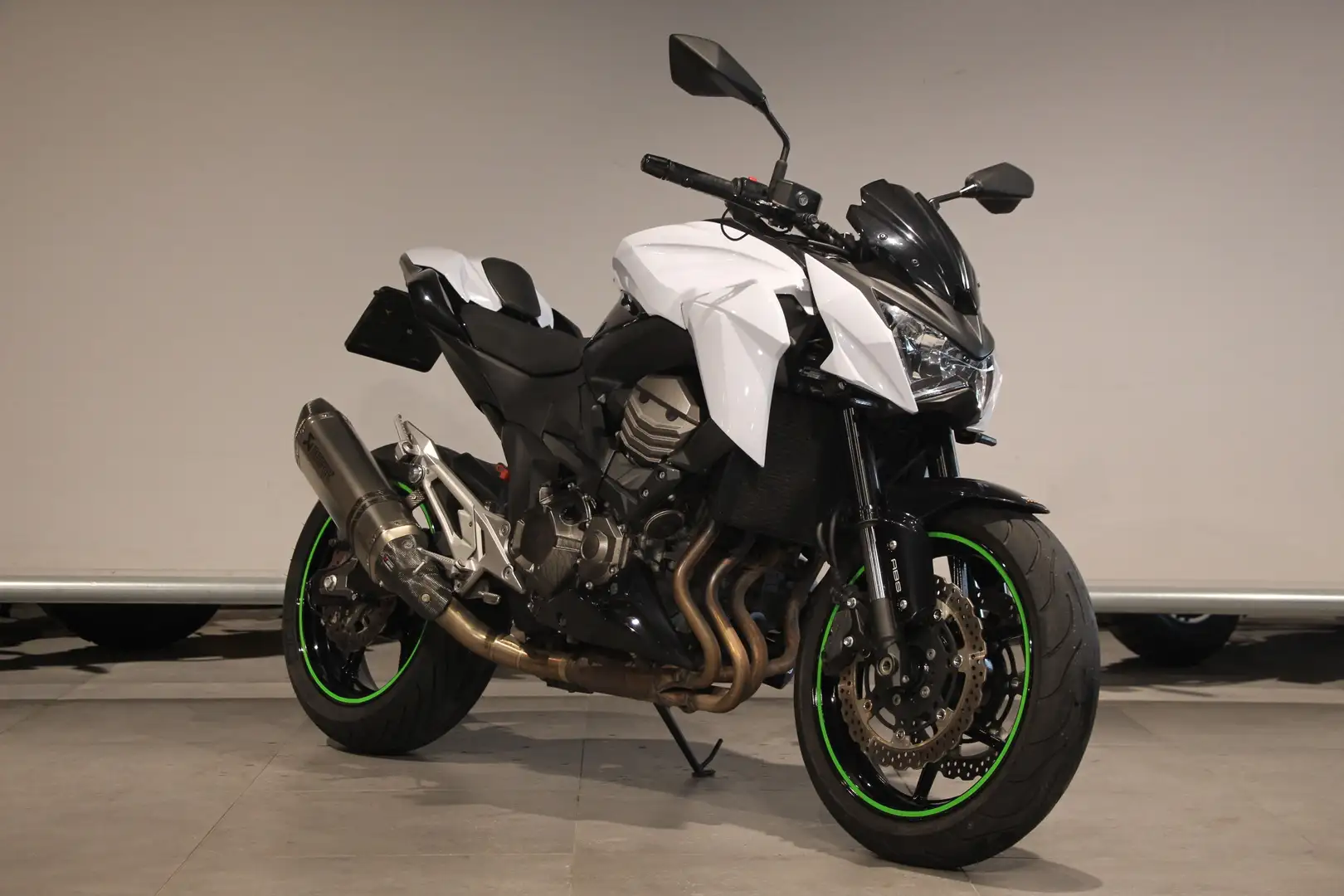 Kawasaki Z 800 ABS Blanc - 2
