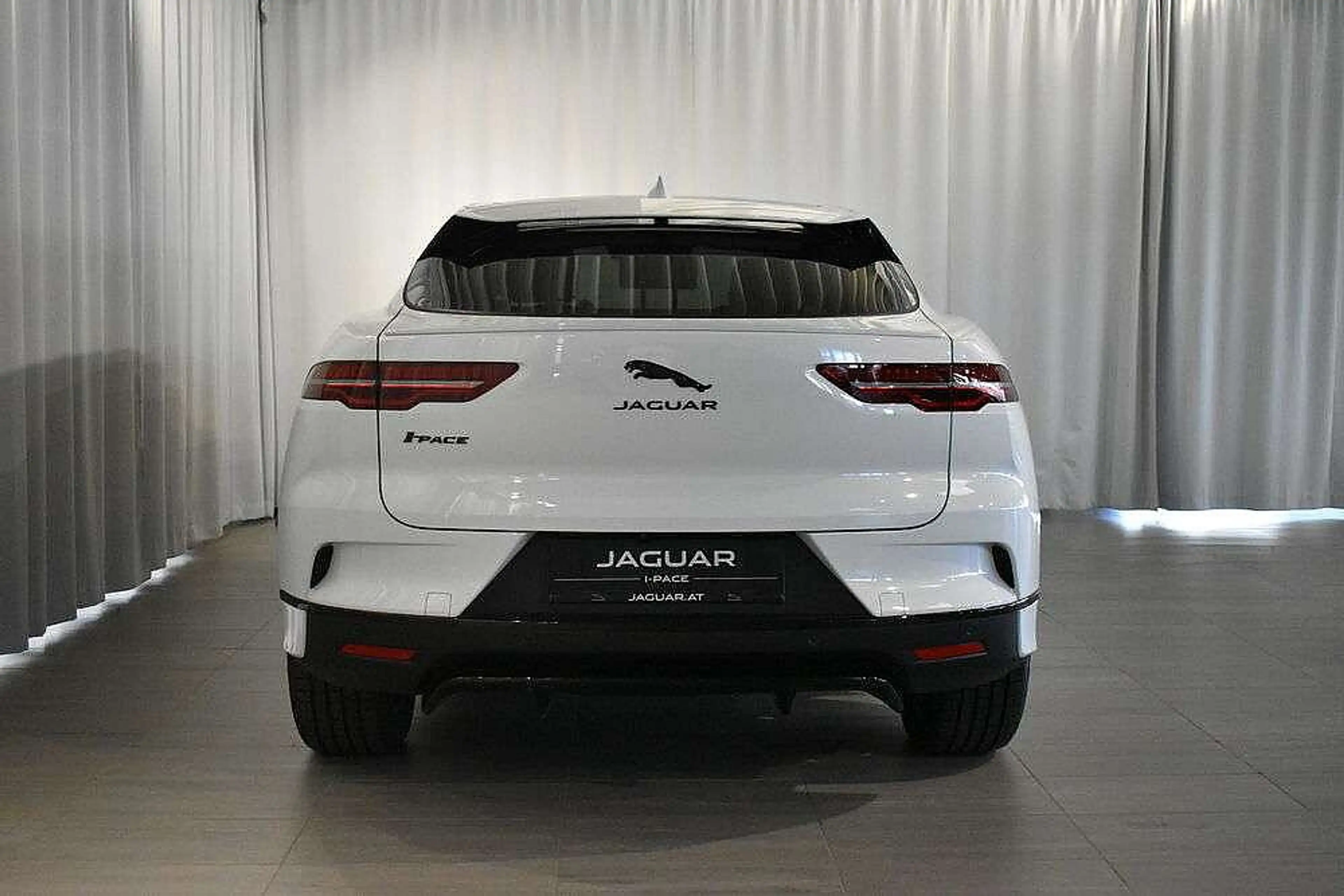 Jaguar I-Pace Austria Edition EV320 90kWh AWD — photo 4