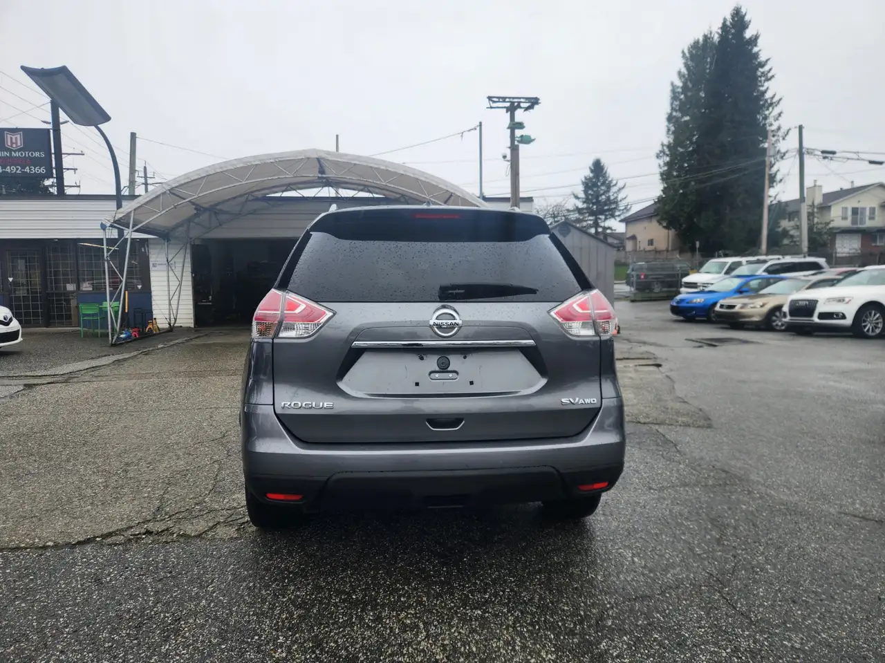 Nissan Rogue снимка Nissan Rogue