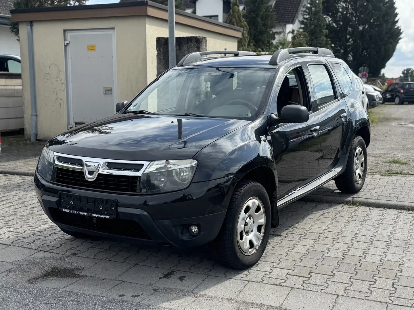 Dacia Duster Laureate 4x4   Klima   TÜV - 1