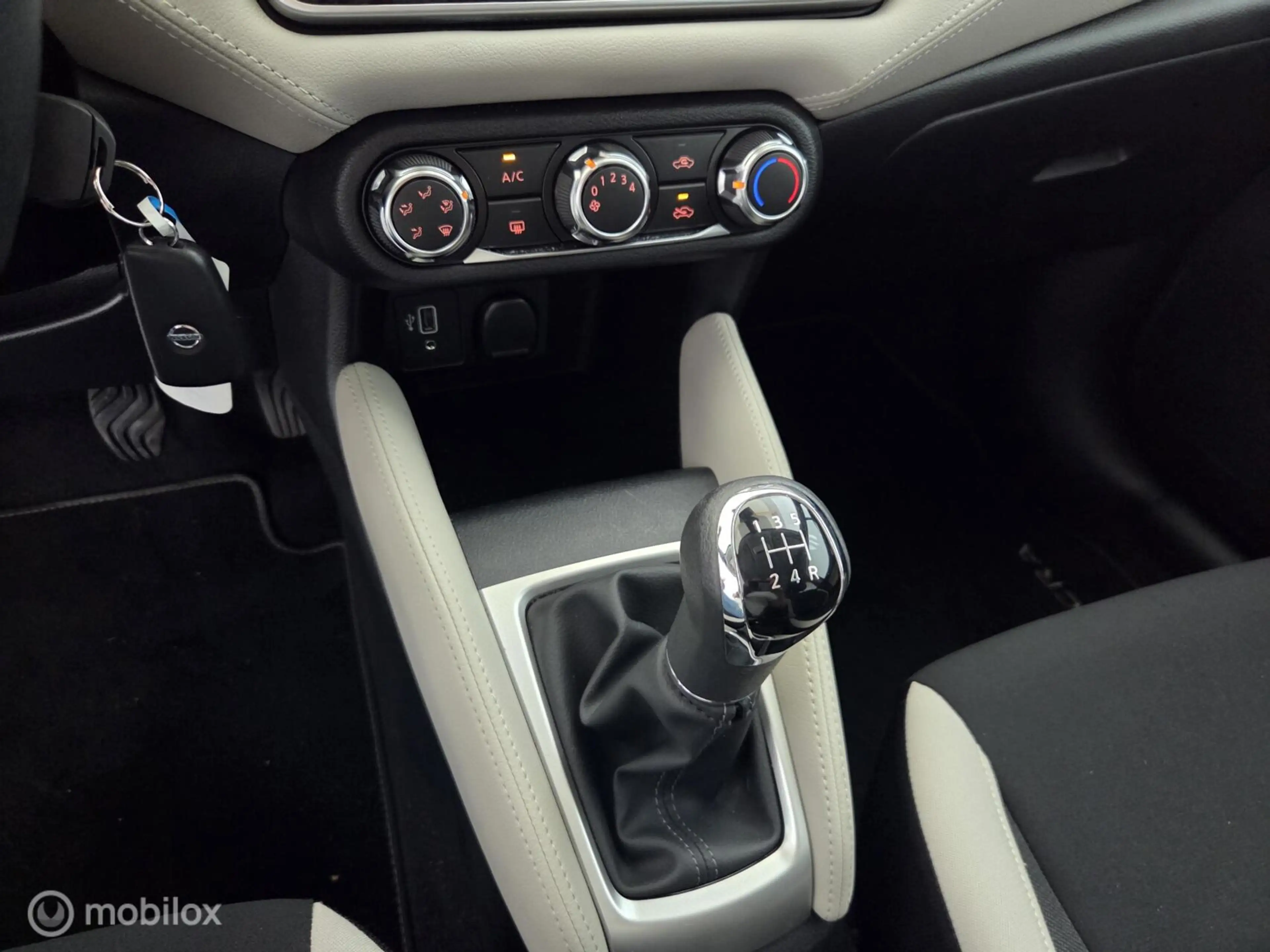 Nissan Micra 1.0 IG-T N-Design — photo 9
