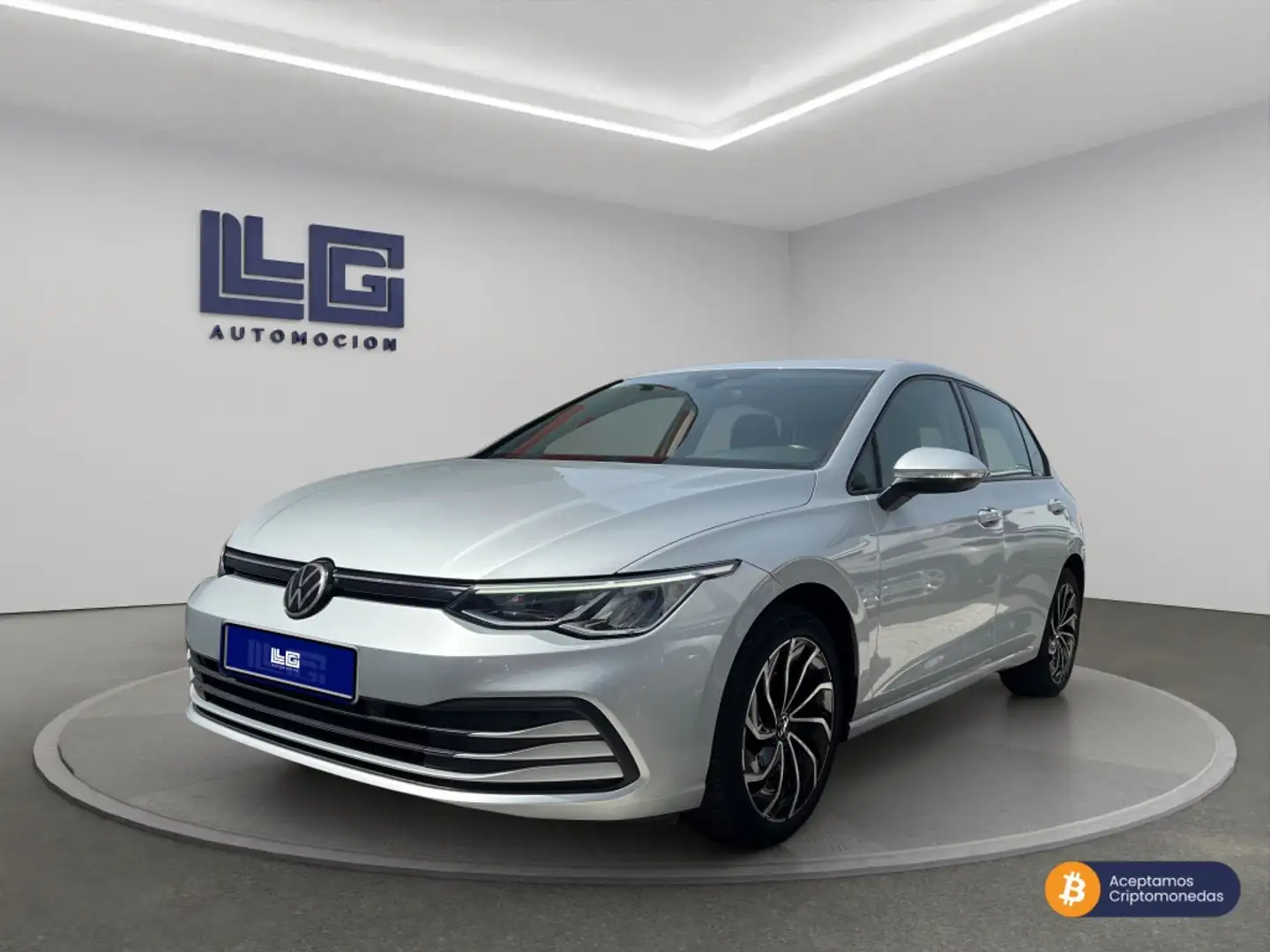 Volkswagen Golf Berlina Automático de 5 Puertas Gris - 1