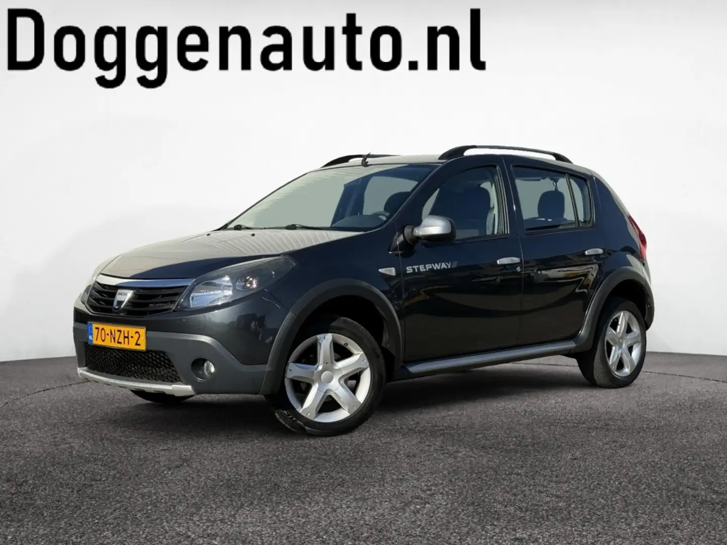 Dacia Sandero 1.6 Stepway NAP Airco 1e eigenaar Šedá - 1