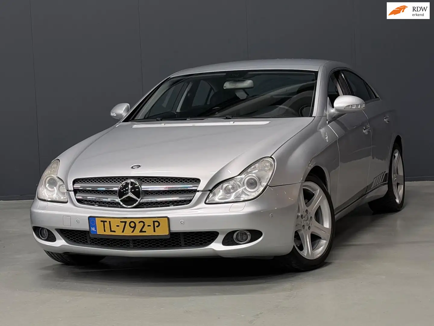 Mercedes-Benz CLS 350 AUTOMAAT NAVI/LEDER/CRUISE/ELEKTR. STOELEN Grau - 1