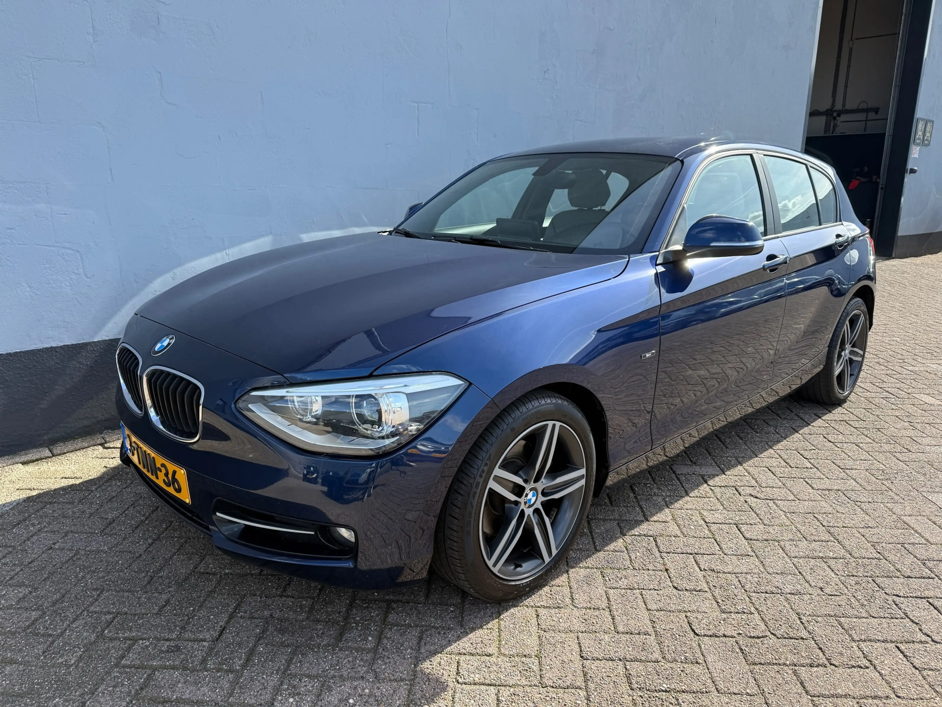 BMW 118 1-serie 118i Automaat - Lederen Interieur