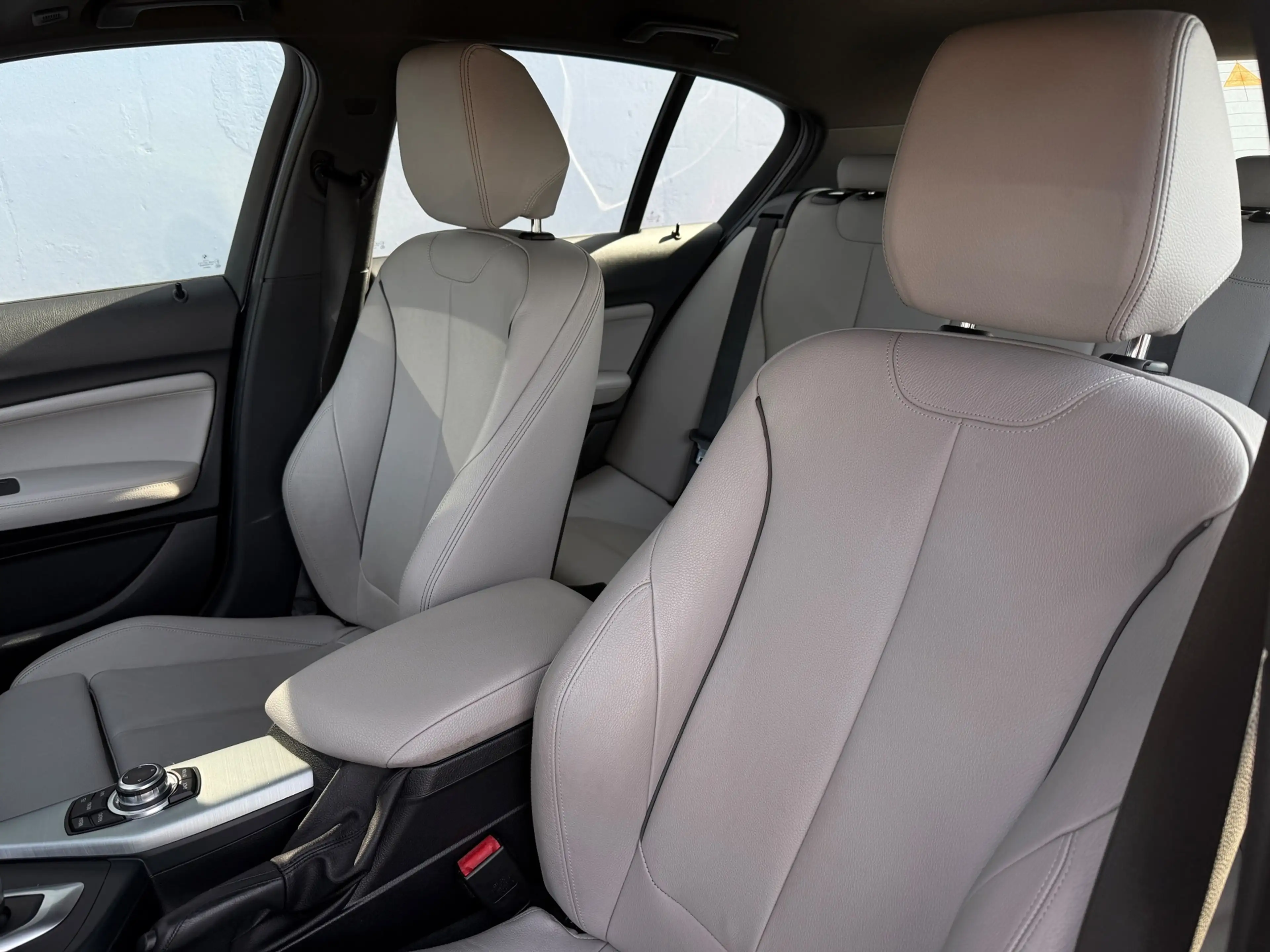 BMW 118 1-serie 118i Automaat - Lederen Interieur — photo 9
