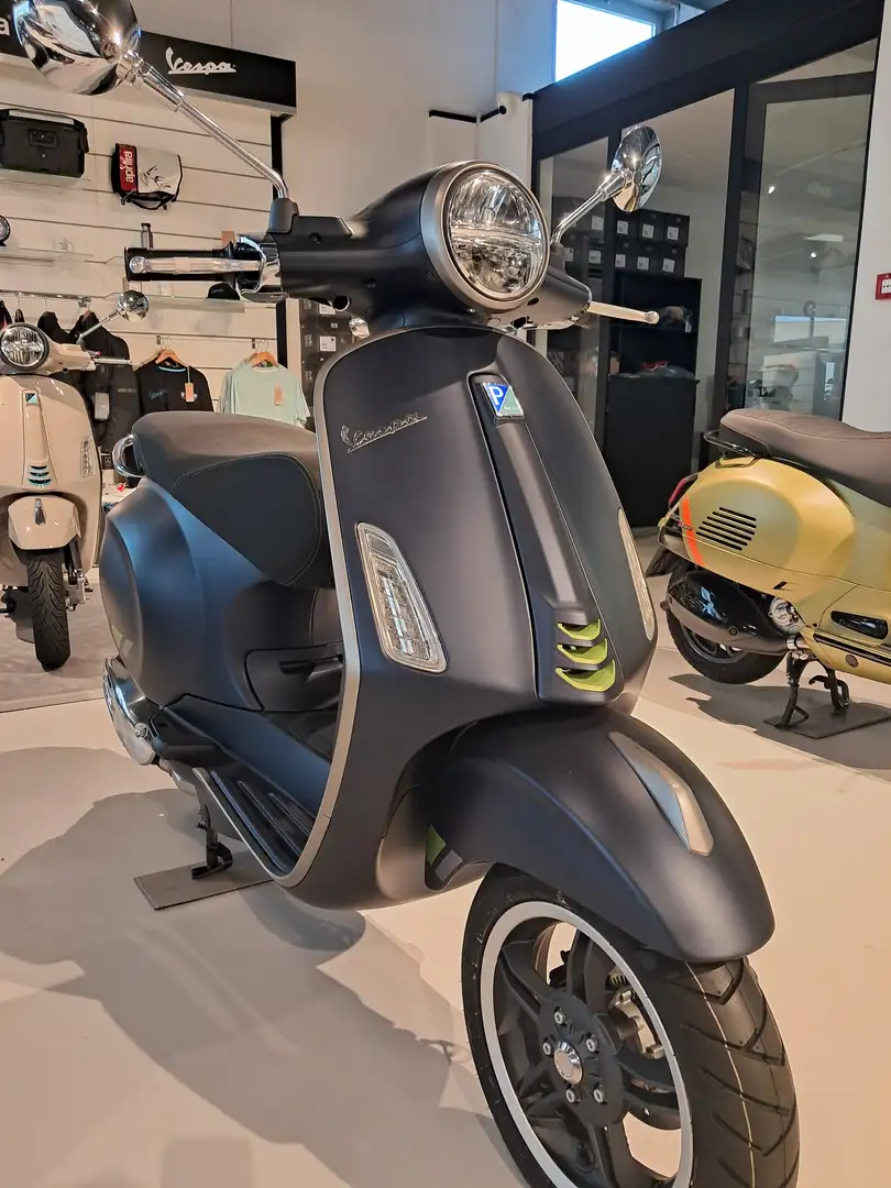 Vespa Primavera 50 Tech Bauletto + supporto omaggio Blu/Azzurro - 1