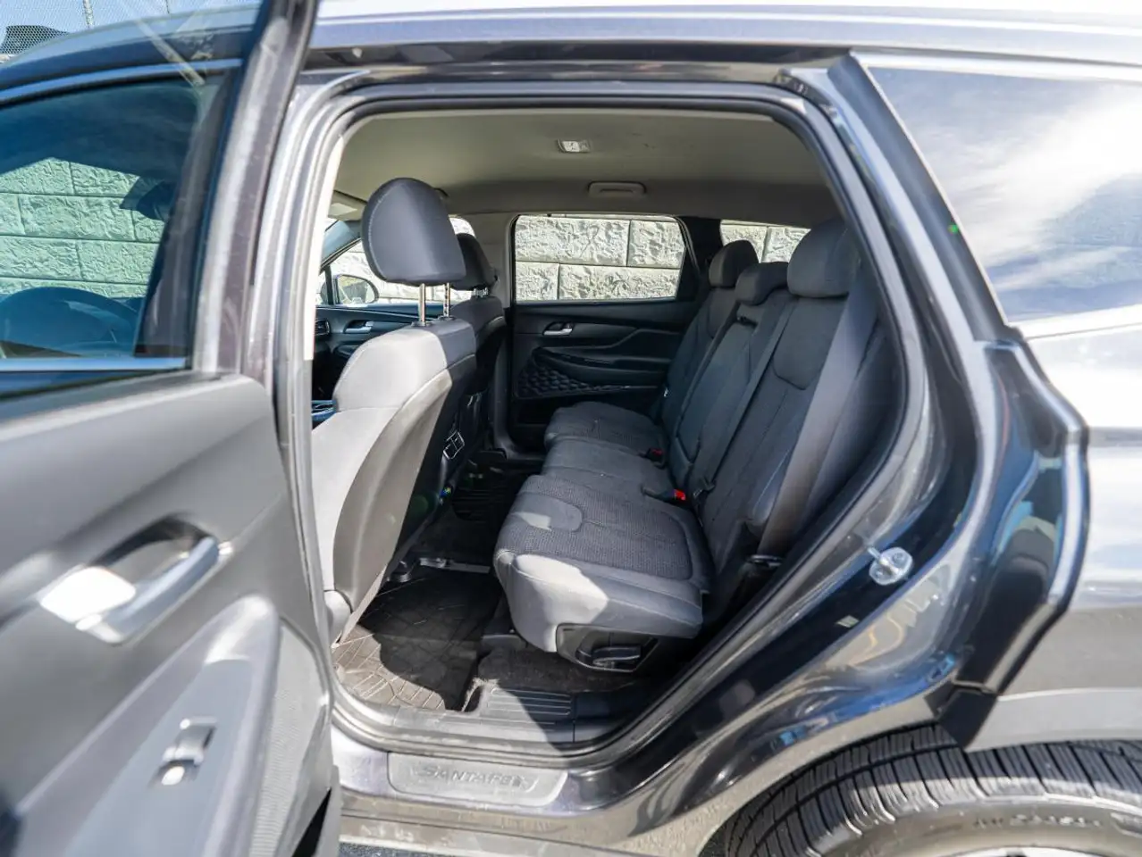 Hyundai SANTA FE photo Hyundai SANTA FE