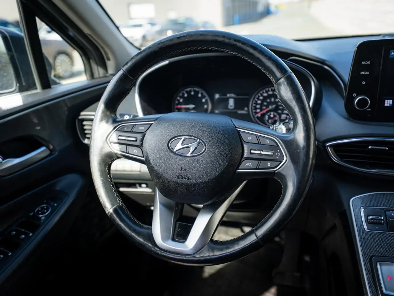Hyundai SANTA FE photo Hyundai SANTA FE