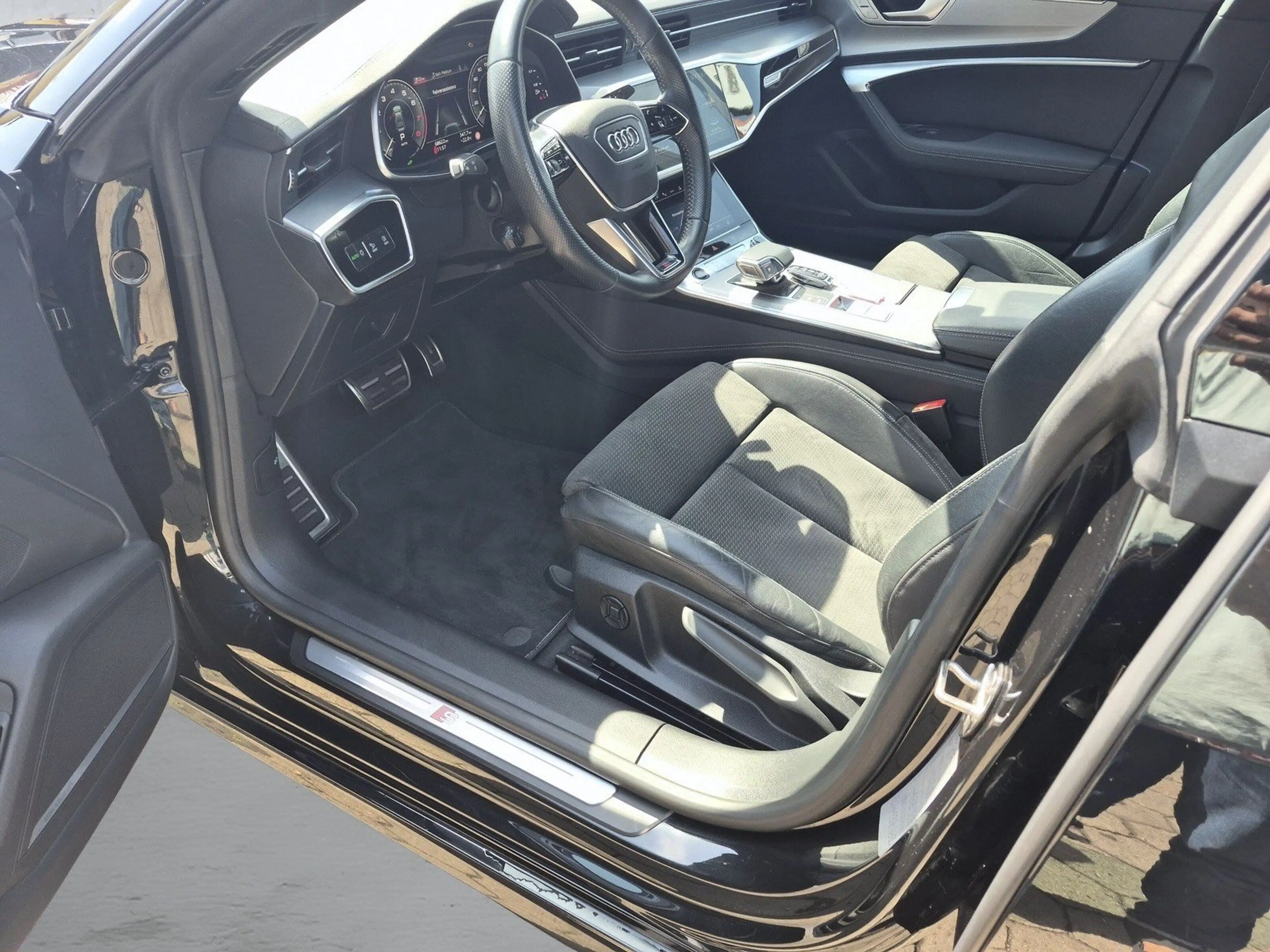 Audi A7 50 TFSI e quattro S line Black HUD+B&O+HD-Matrix+P — photo 9
