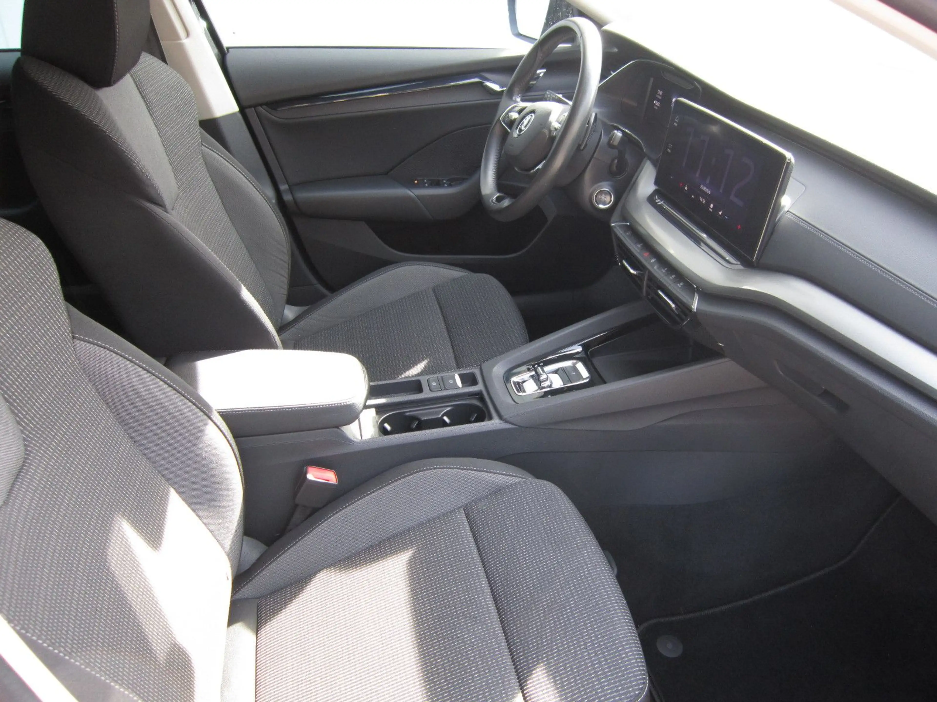 Skoda Octavia Combi Ambition — photo 10