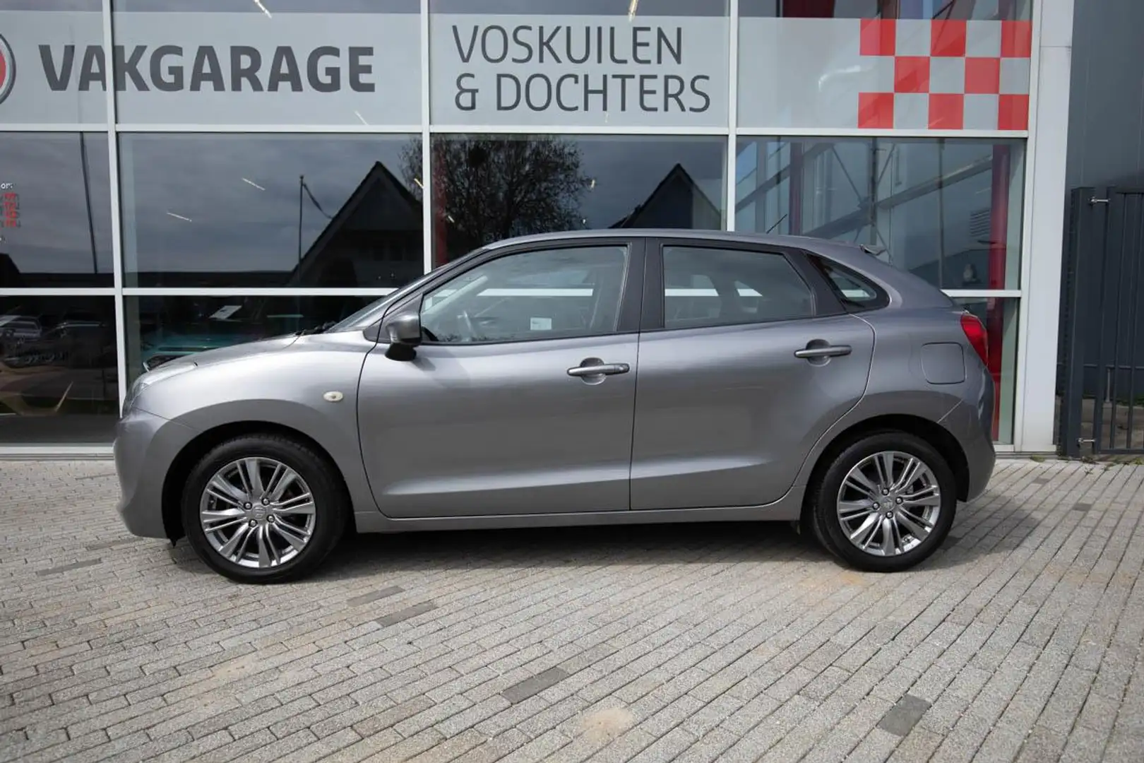 Suzuki Baleno 1.2 Exclusive | Stoelverwarming Gri - 2