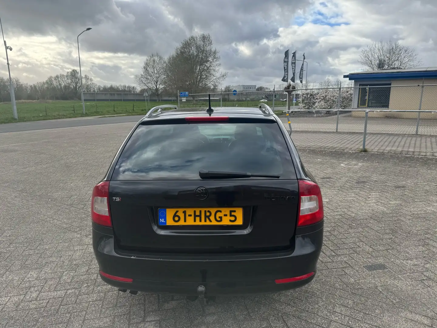 Skoda Octavia Combi 1.8 TSI DSG Elegance - 2