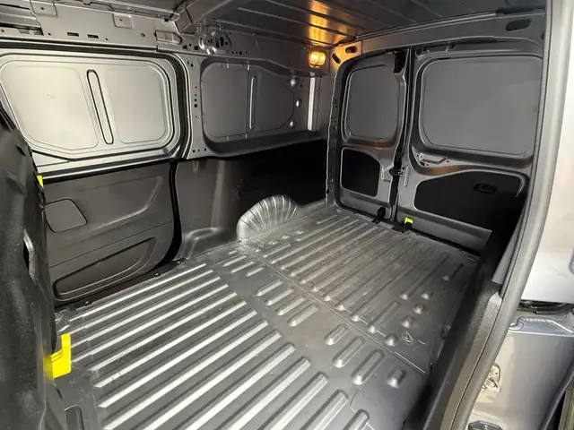 Citroen Berlingo view 14