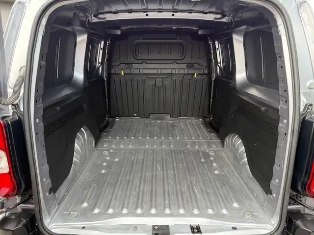 Citroen Berlingo view 15