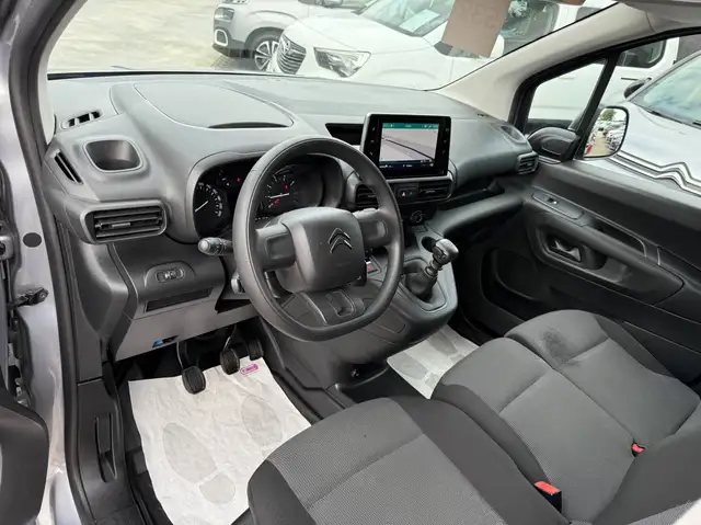 Citroen Berlingo view 13