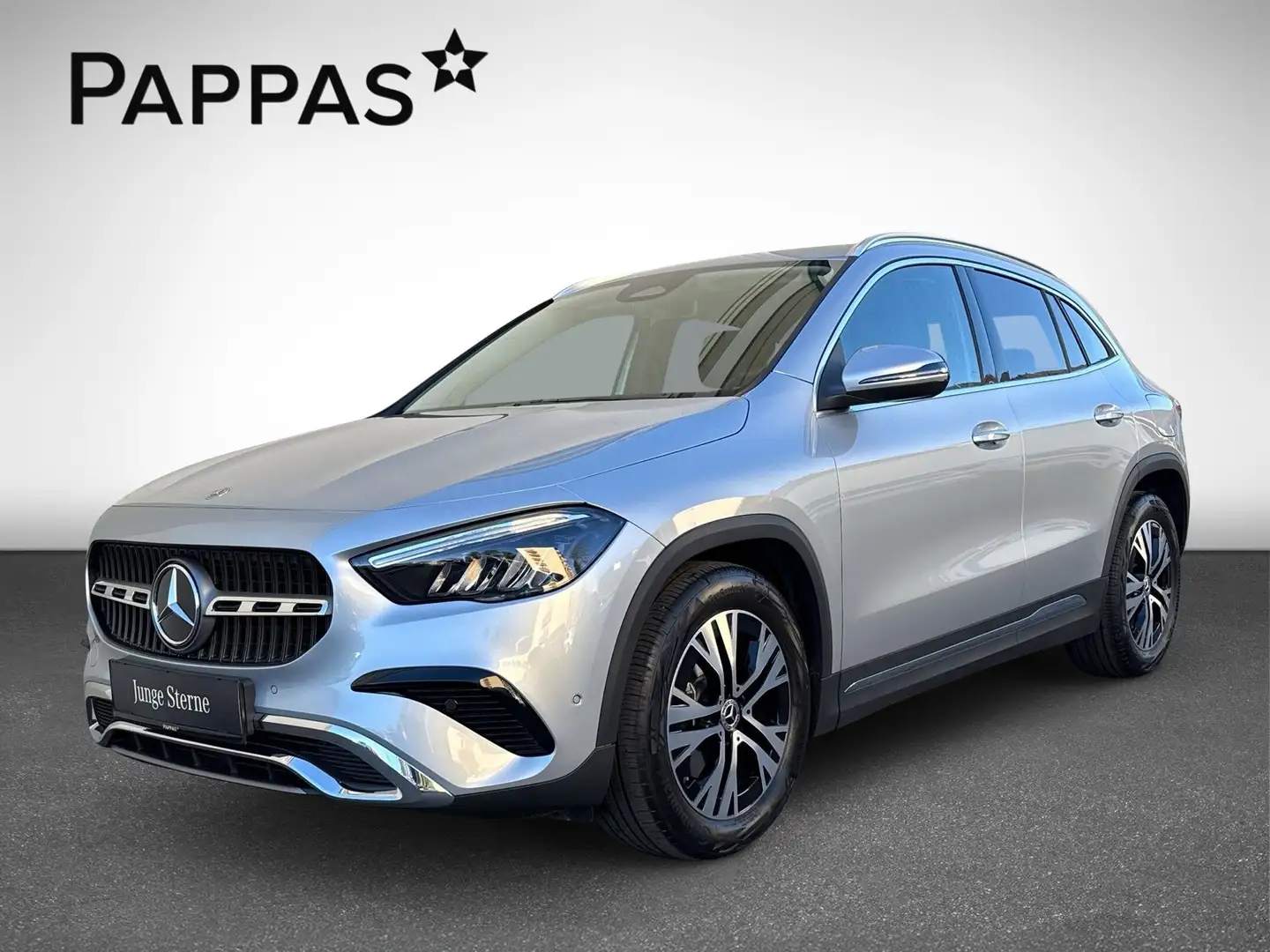 Mercedes-Benz GLA 200 d 4MATIC Österreich-Edition PTS Cam Navi Argent - 2