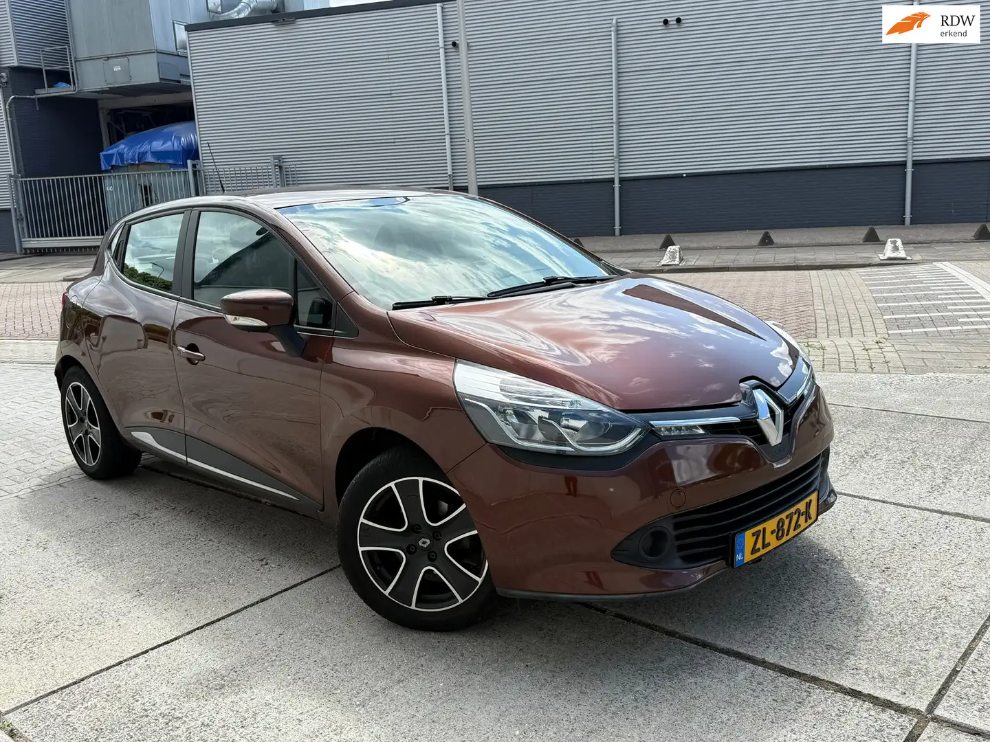 Renault Clio 0.9 TCe Dynamique NEW APK 5 DR NAVI Bruin - 1