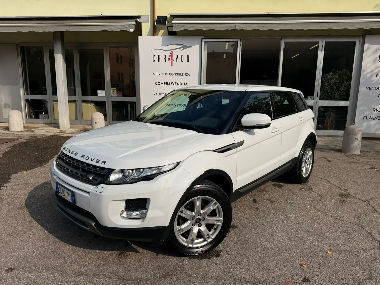 Land Rover Range Rover Evoque NO INGENIUM! 5p 2.2 Dynamic 150cv SOLO 85000KM Bianco - 1