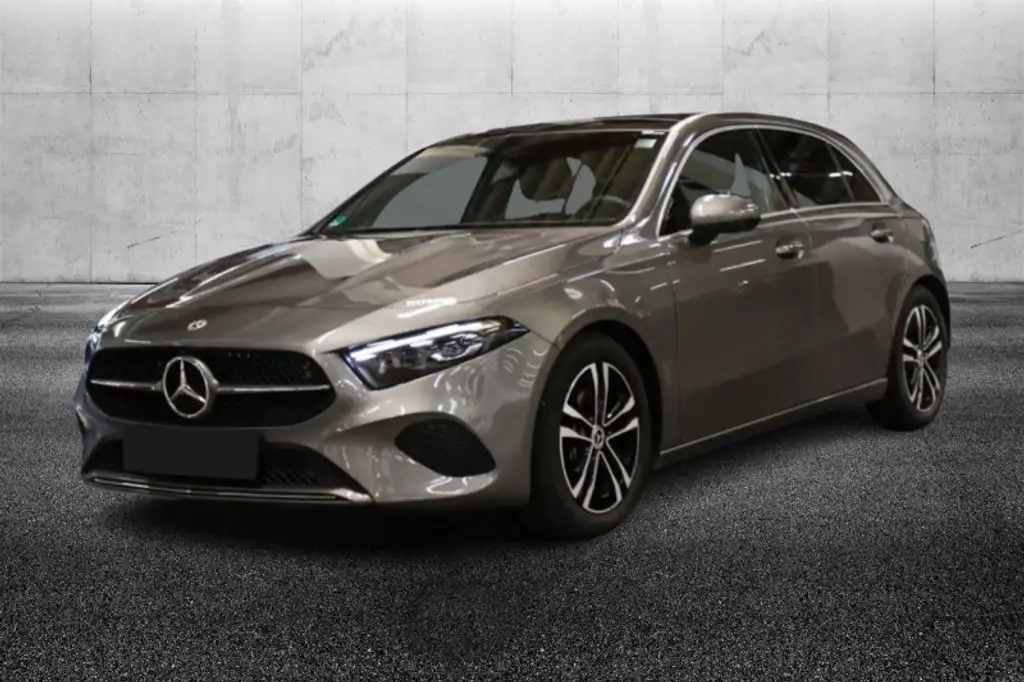 Mercedes-Benz A 220 2026 из Европы — купить под ключ