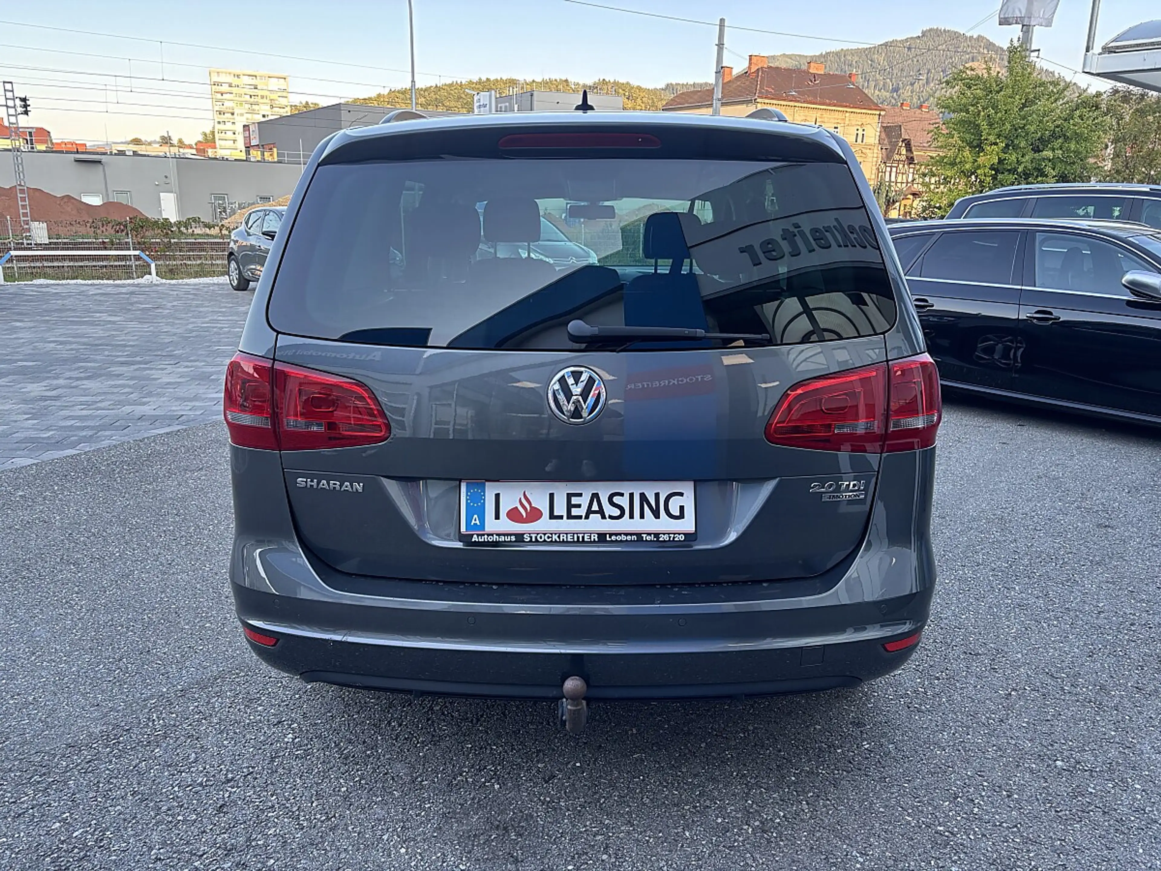 Volkswagen Sharan Karat BMT 2,0 TDI DPF 4Motion*Xenon*Navi*PDC*AHK* — photo 4
