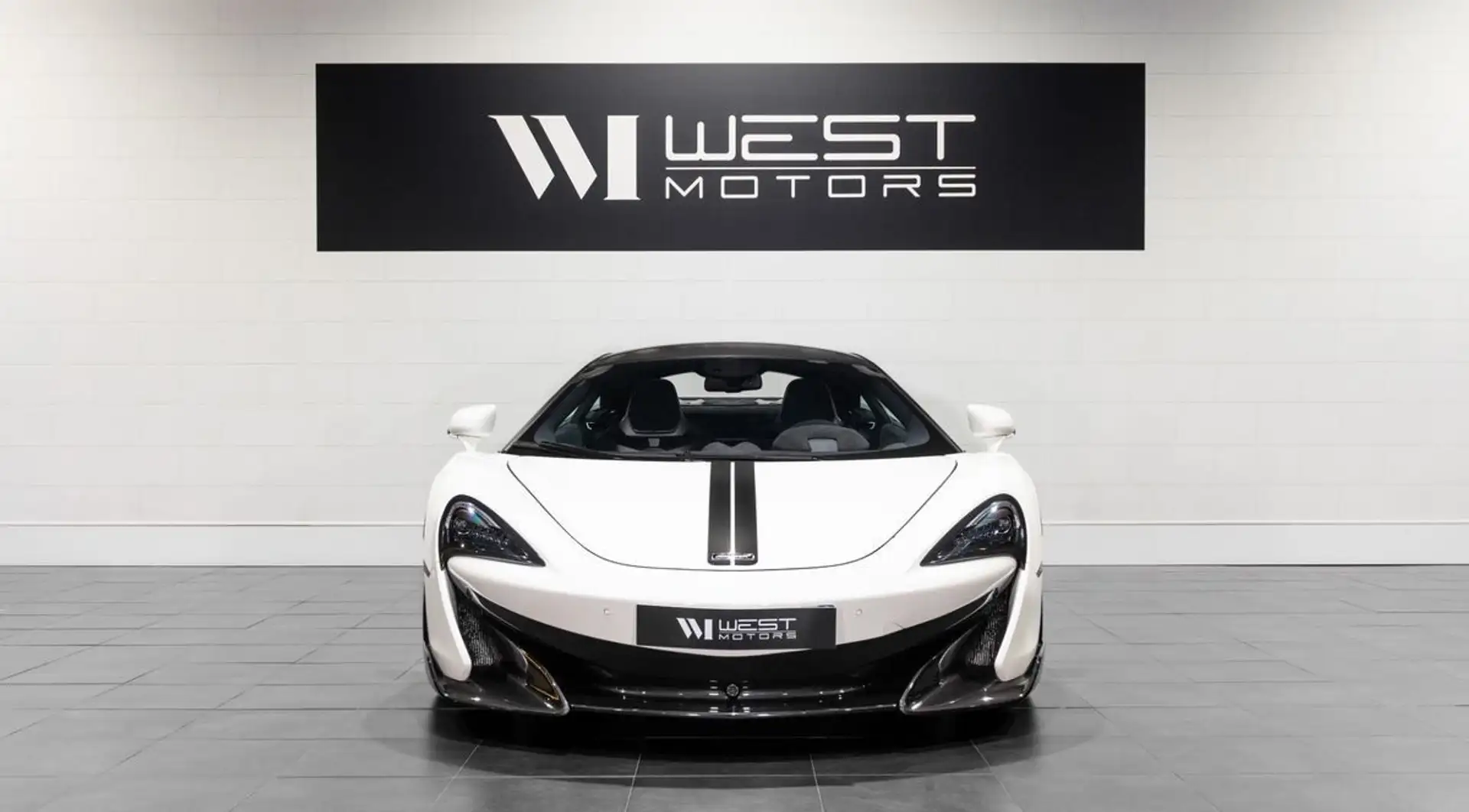 맥라렌 600LT 2019 흰색 사진 2