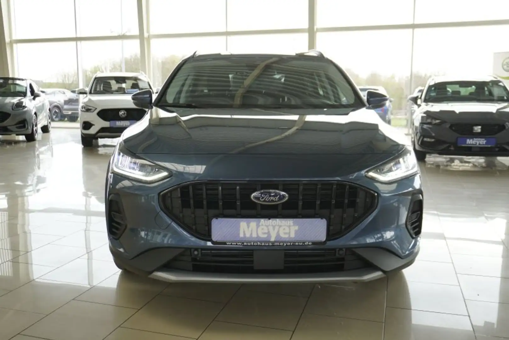 Ford Focus Active X 1,0 155PS Navi/Kamera/Winterp.     ** Blauw - 2
