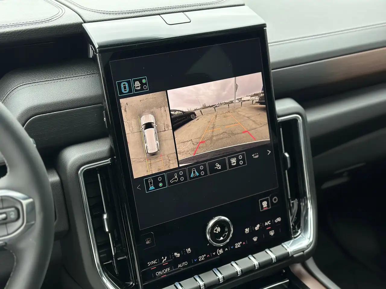 GMC Yukon снимка GMC Yukon