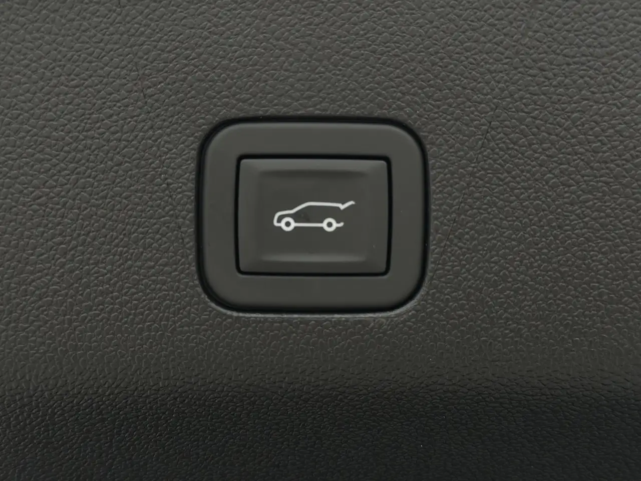 GMC Yukon снимка GMC Yukon