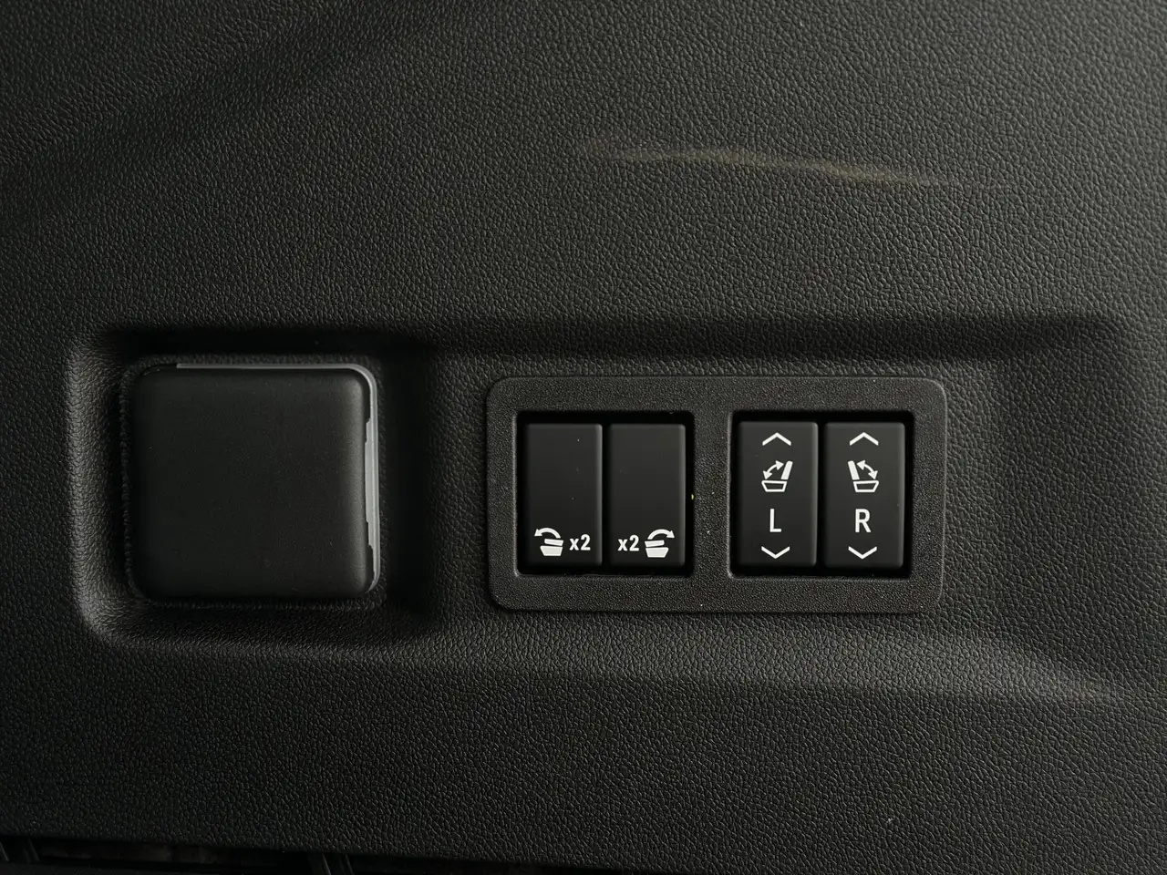 GMC Yukon снимка GMC Yukon