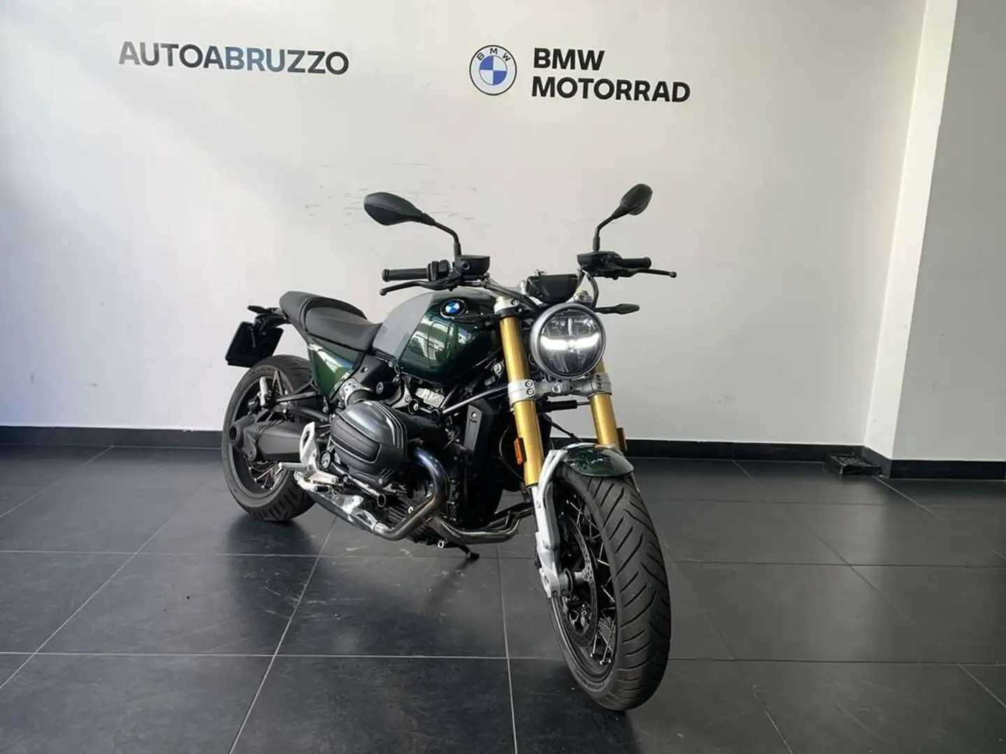 BMW R 12 nineT Abs Verde - 2