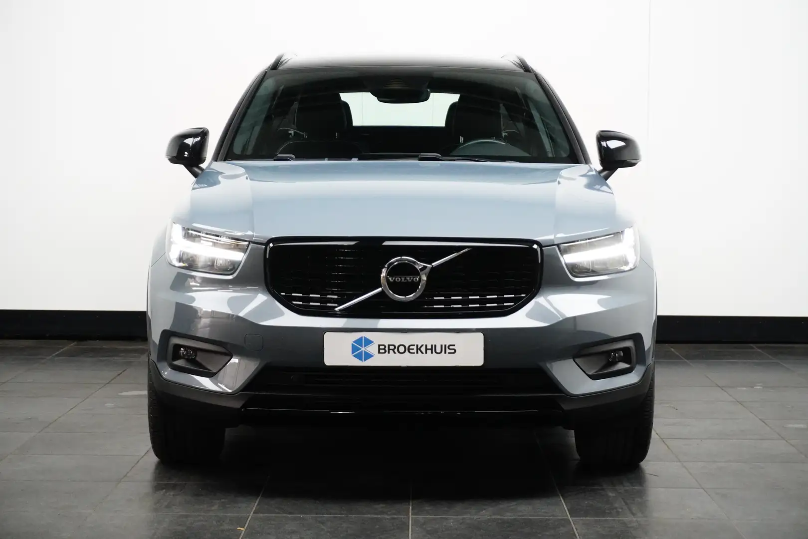 Volvo XC40 T5 R-Design | BLIS | Cruise Adaptief | Keyless | Gris - 2