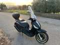 Piaggio Beverly 300 Nero - thumbnail 1