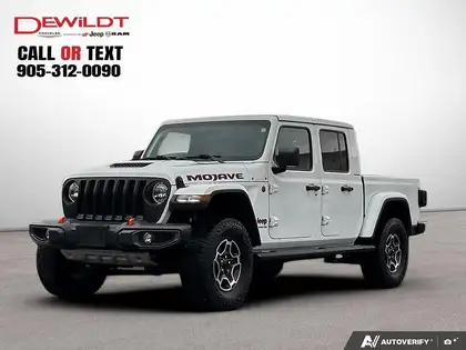 White 2023 Jeep Gladiator Pickup Truck Four-Wheel Drive 6-Speed Manual
