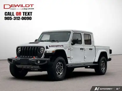 White 2023 Jeep Gladiator Pickup Truck Four-Wheel Drive 6-Speed Manual