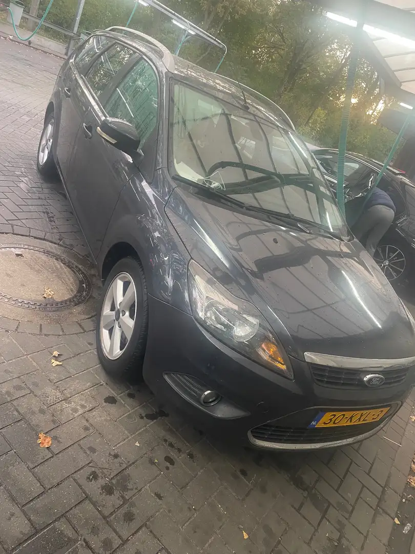 Ford Focus Focus 1.8 Limited Blauw - 2