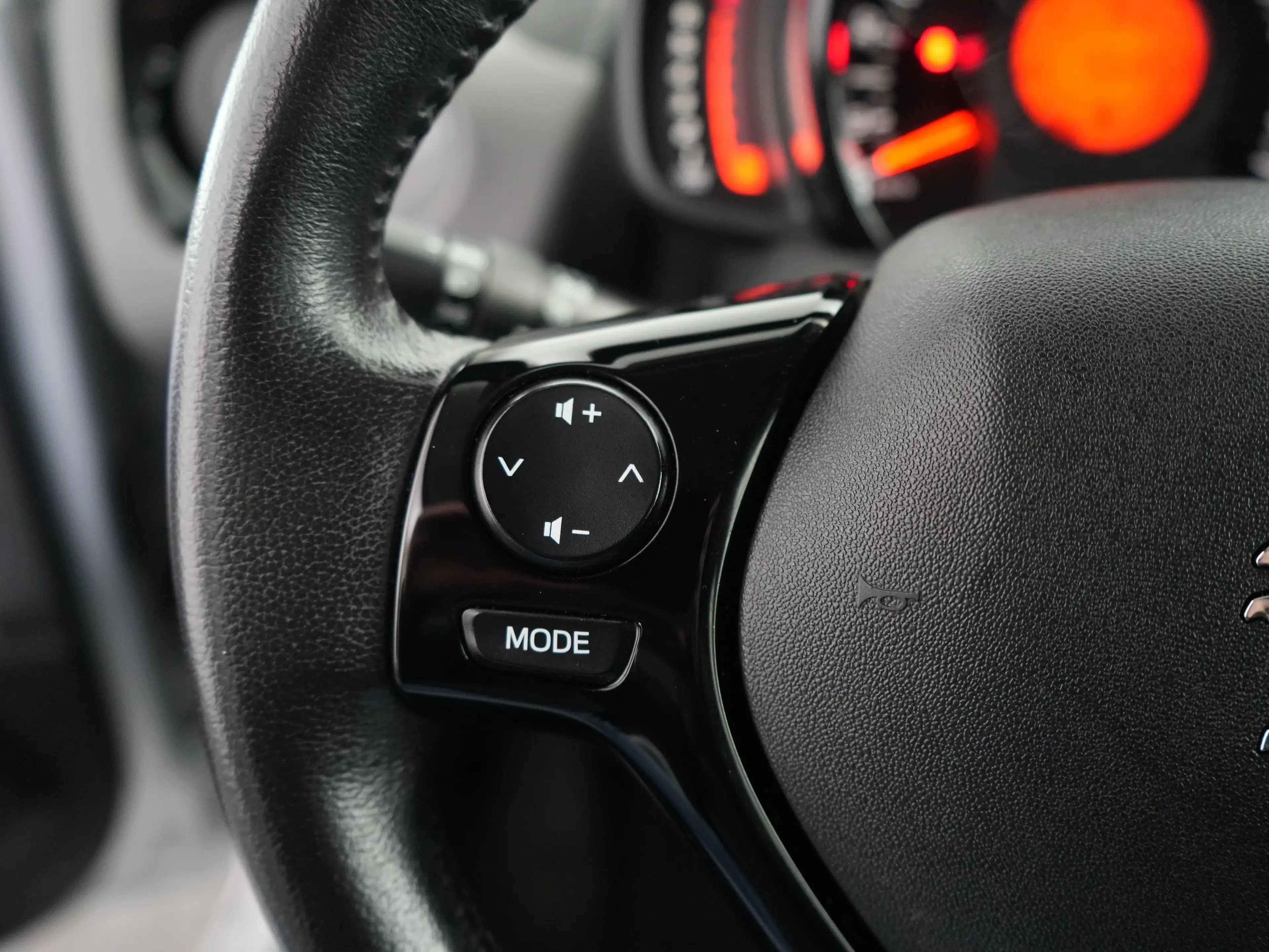 Peugeot 108 1.0 e-VTi Allure | Airco | Anti Blokkeer Systeem | — photo 18