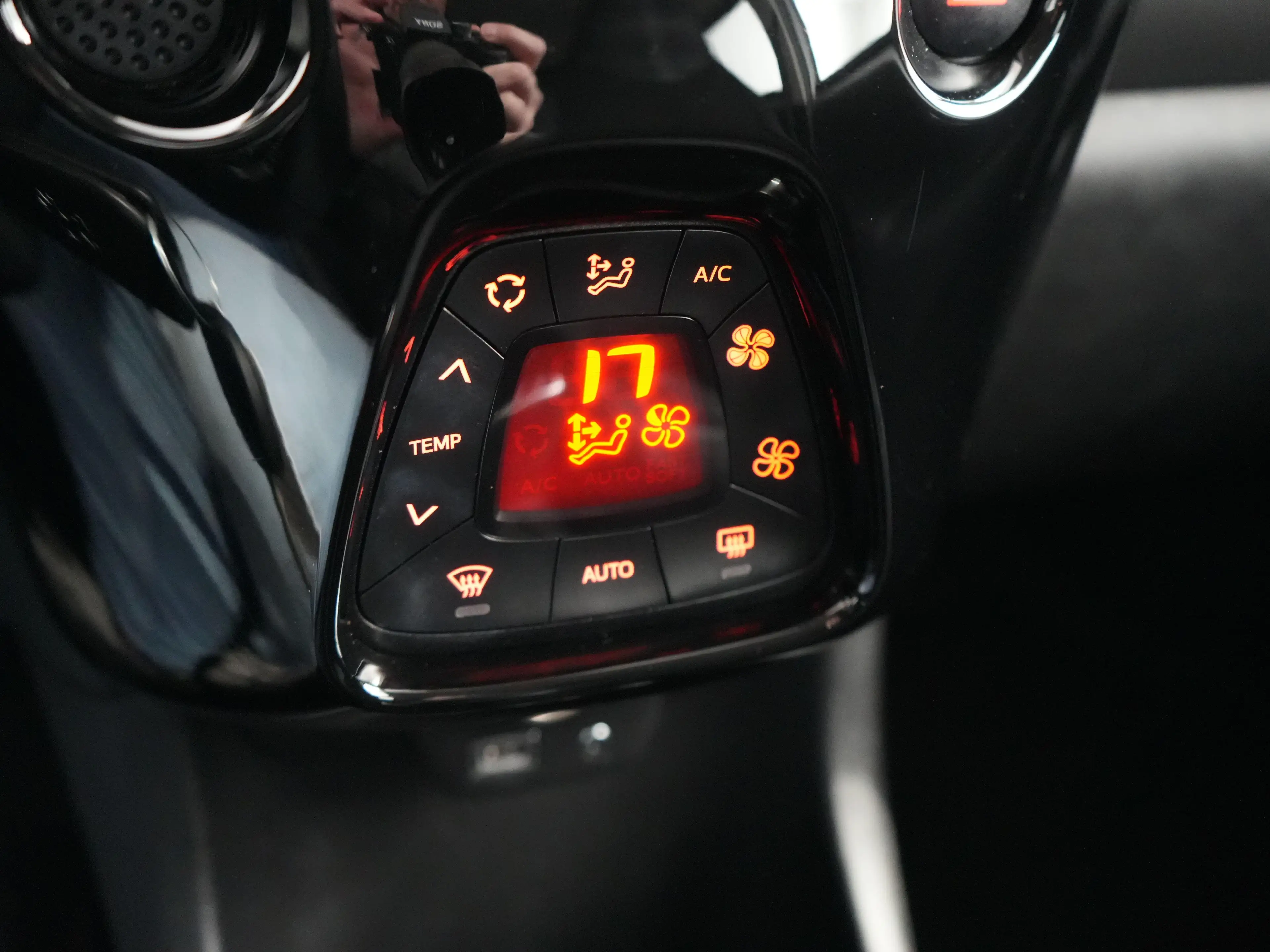 Peugeot 108 1.0 e-VTi Allure | Airco | Anti Blokkeer Systeem | — photo 12