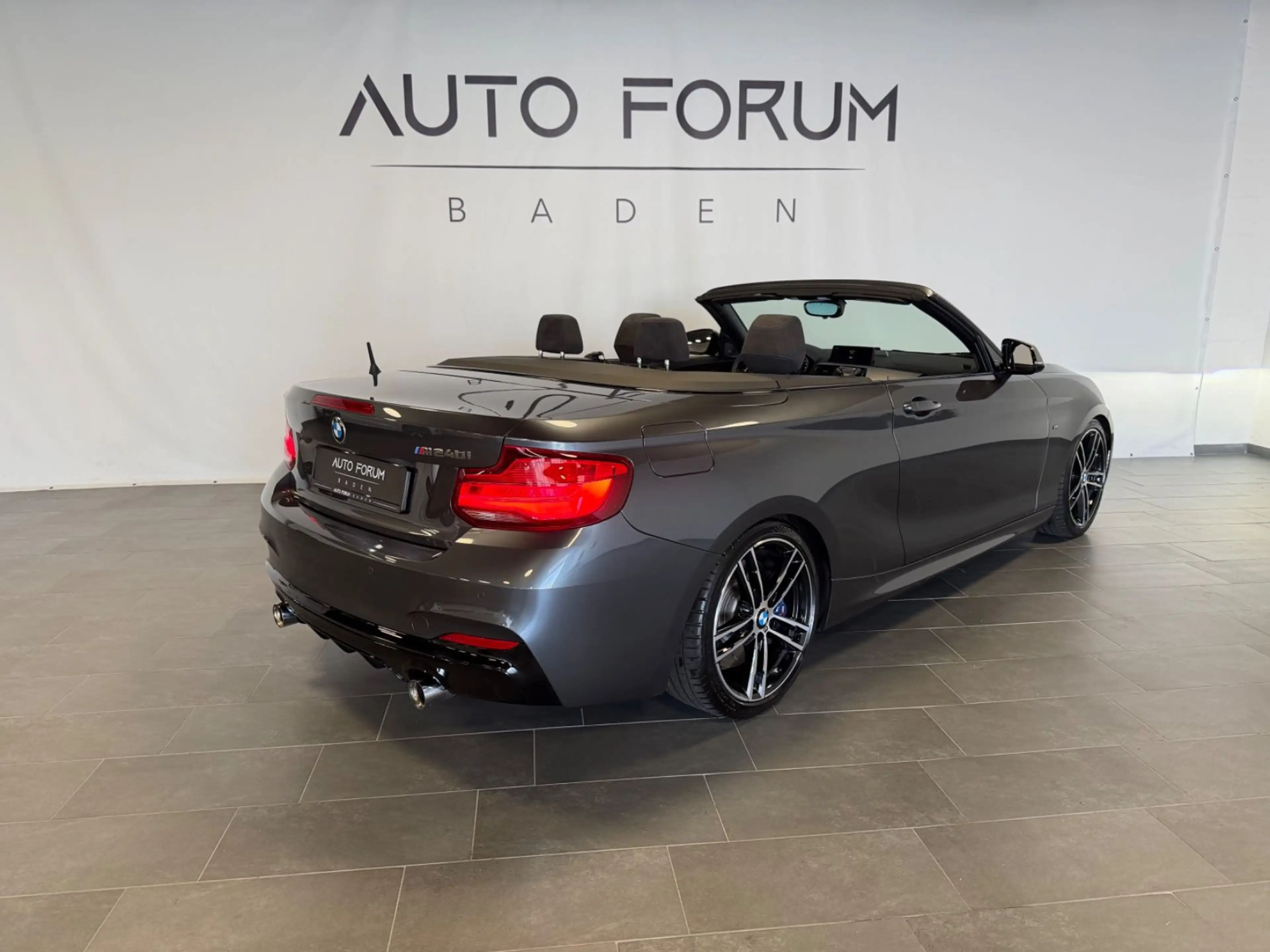 BMW 240 Cabrio*KW*LHZ*H&K*LED*Memory* — photo 10