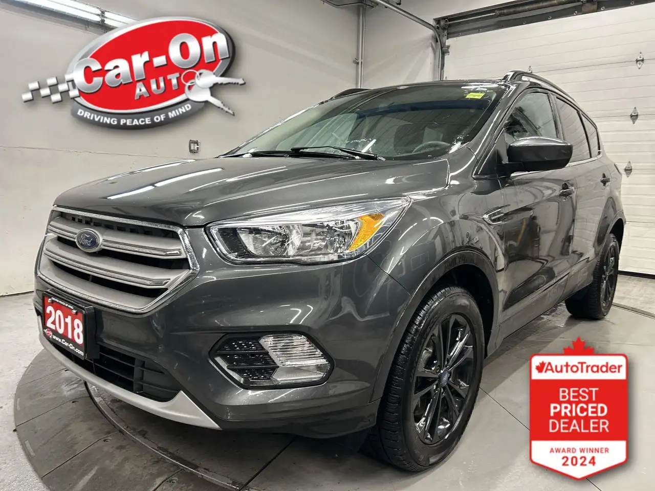 Ford Escape снимка Ford Escape