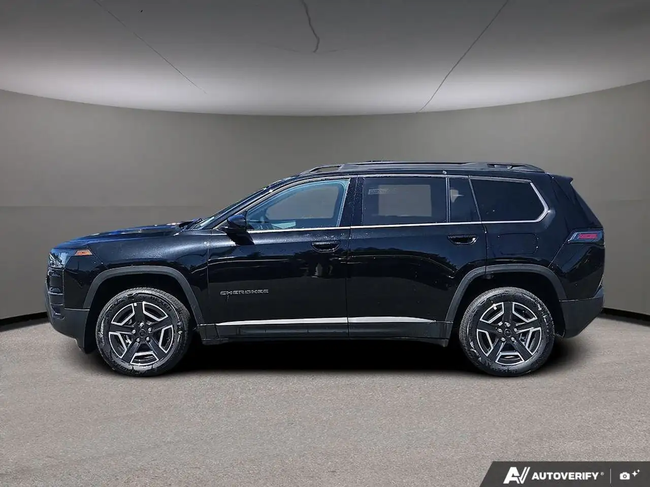 Jeep Cherokee снимка Jeep Cherokee