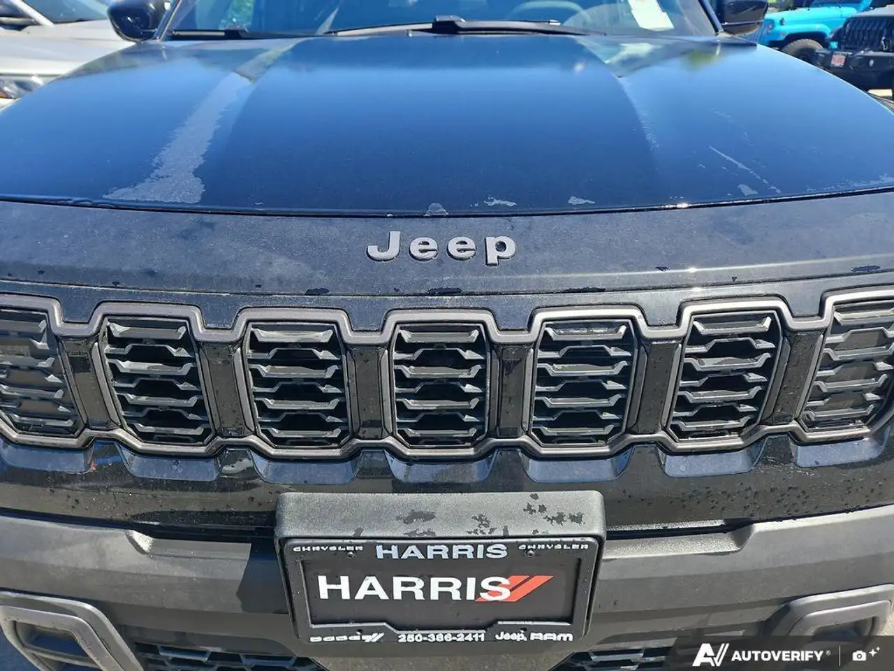 Jeep Cherokee снимка Jeep Cherokee