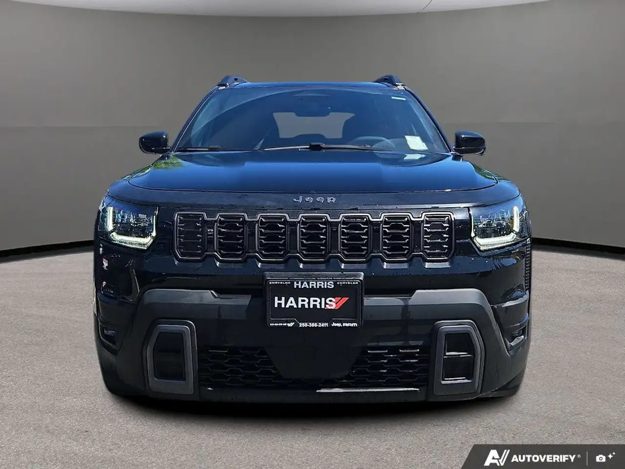 Jeep Cherokee снимка Jeep Cherokee